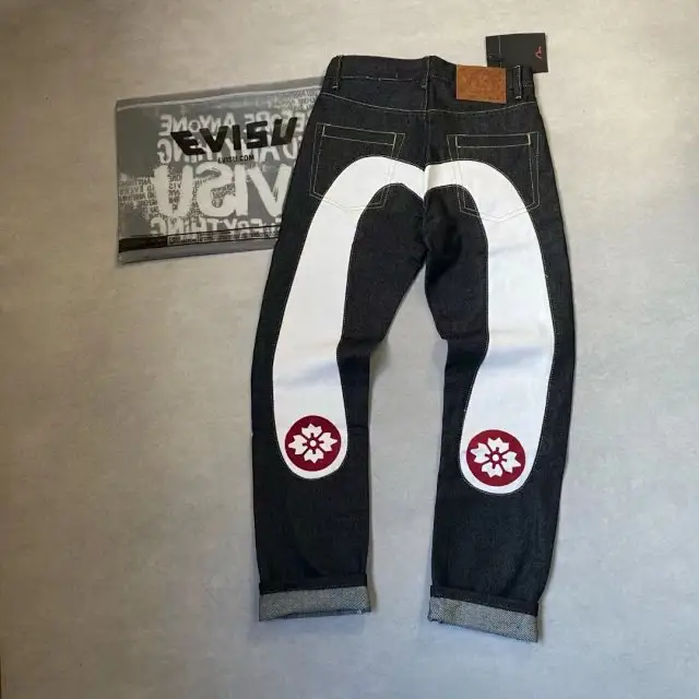 Usive Jeans