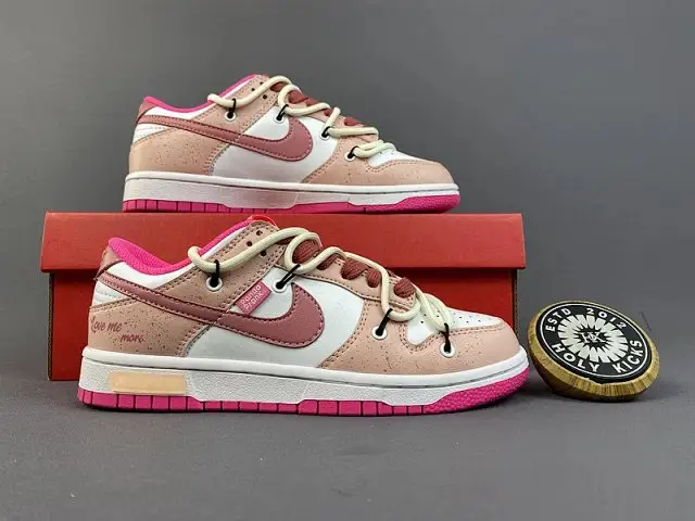 Nike Dunk M Batch