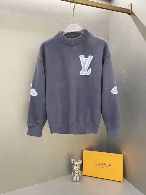 LV Sweater