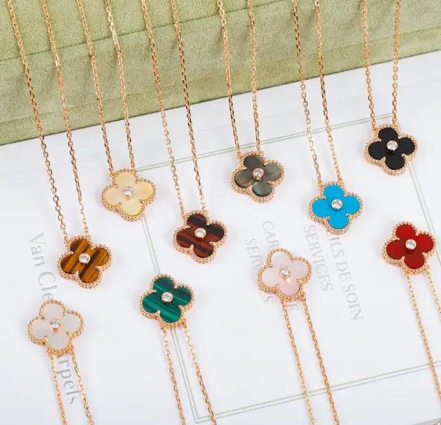 Van Cleef & Arpels Necklaces