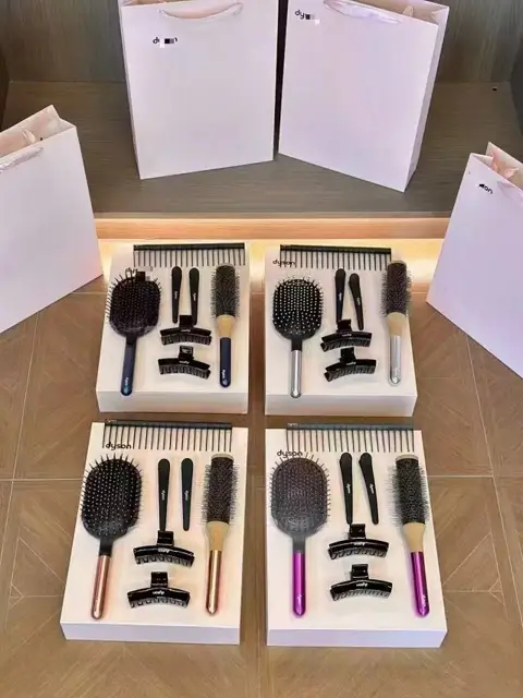 Dyson Comb