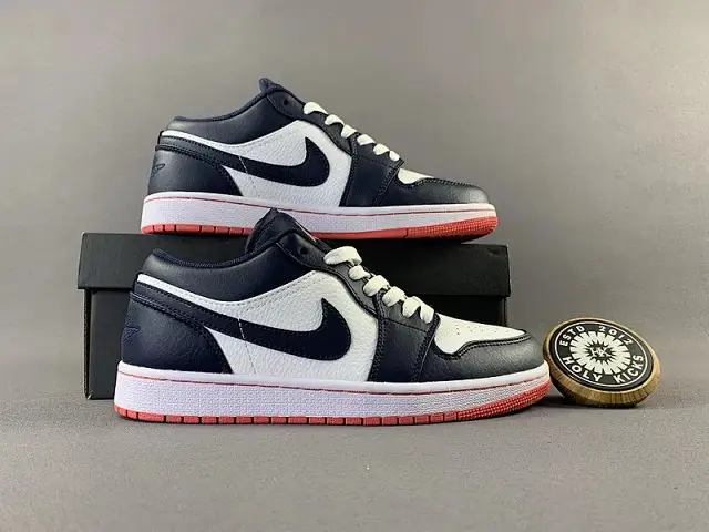 Jordan 1 Low