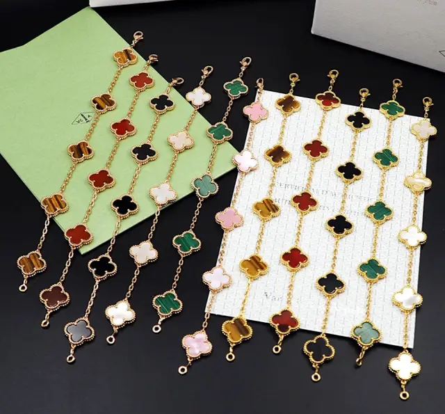 Van Cleef & Arpels Necklaces