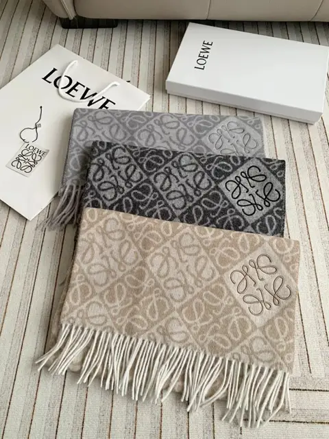 Loewe Scarf