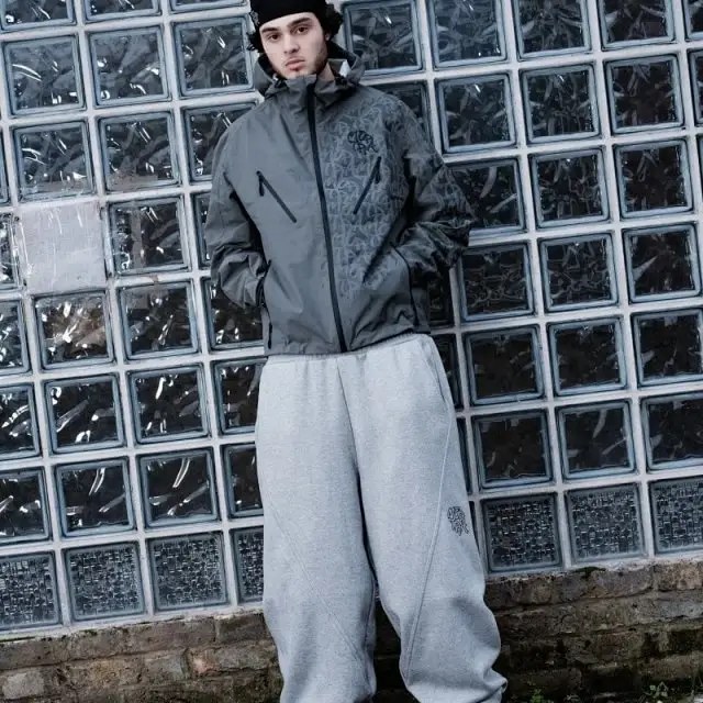Mertra Coat