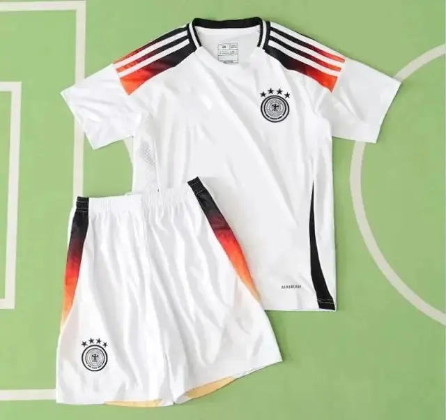 2425 Germany home Kids kit