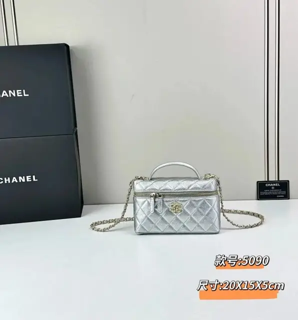 Chanel Tote Bag