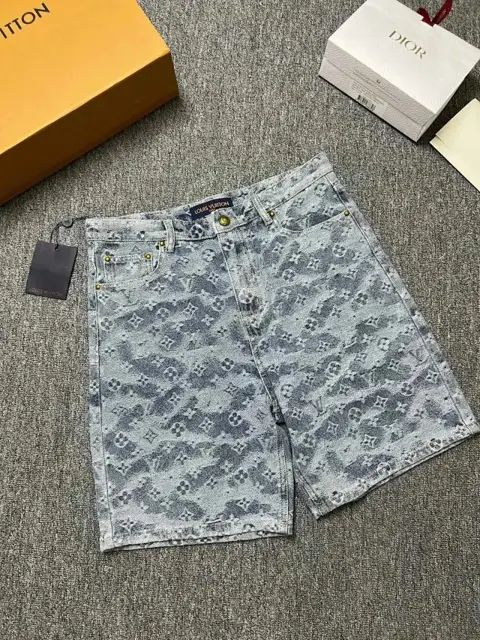 LV Shorts