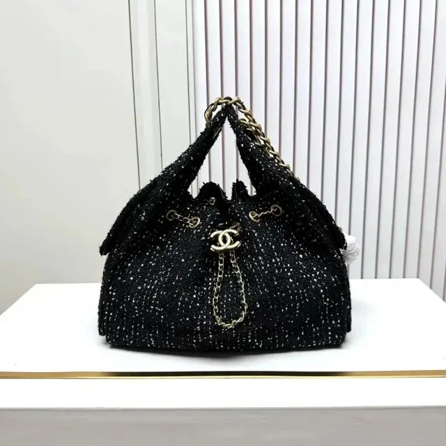Chanel Tote Bag