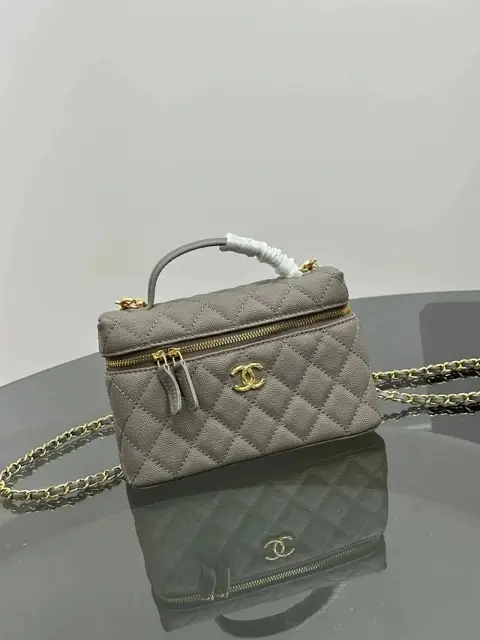 Chanel Tote Bag