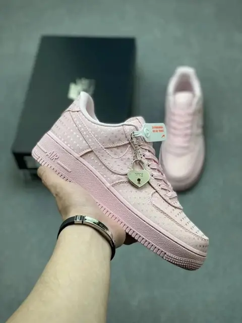 Air Force 1 Low Sneakers