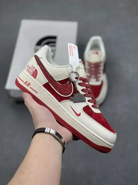 Air Force 1 Low Sneakers