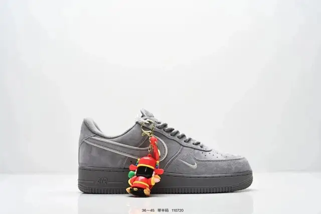 Air Force 1 Low Sneakers