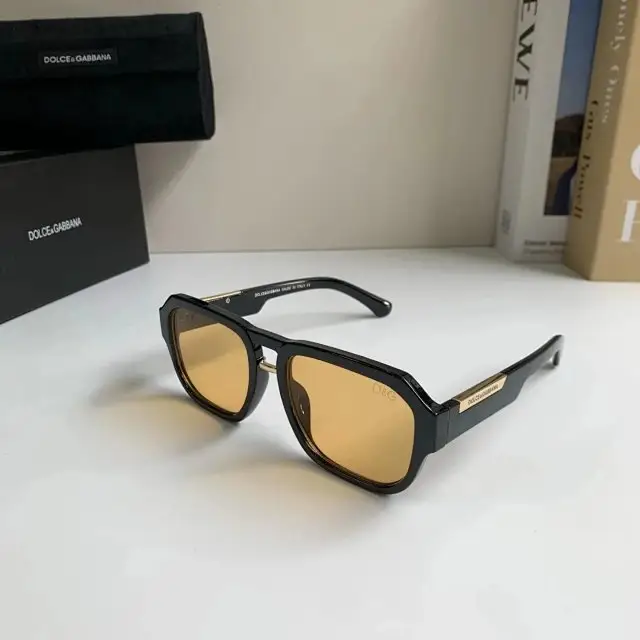 DG Glasses