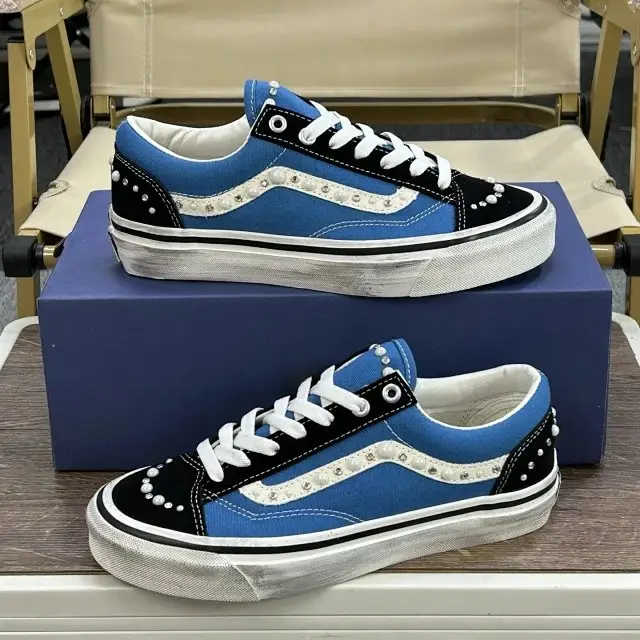 Vans Pearl Distressed Canvas Shoes